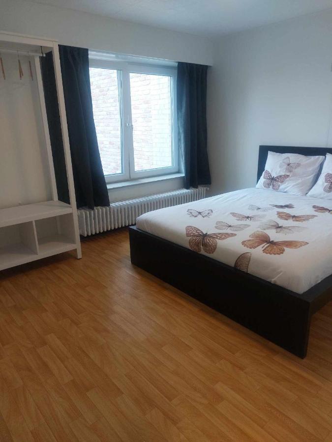 Huys 34, Uw Thuis Weg Van Huis Βίλα Maldegem Εξωτερικό φωτογραφία